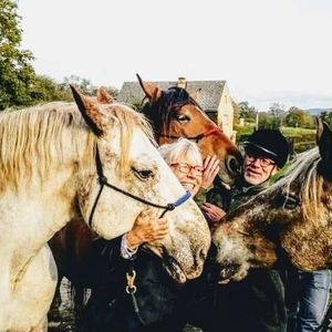 Meet your Posher, Yvonne